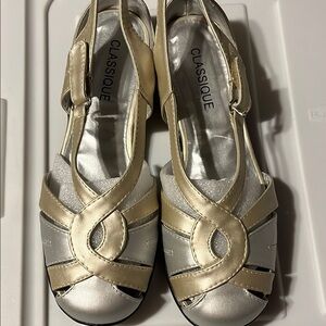 Classified Women's Silver and Gold Strappy Sandals NWT 8.5